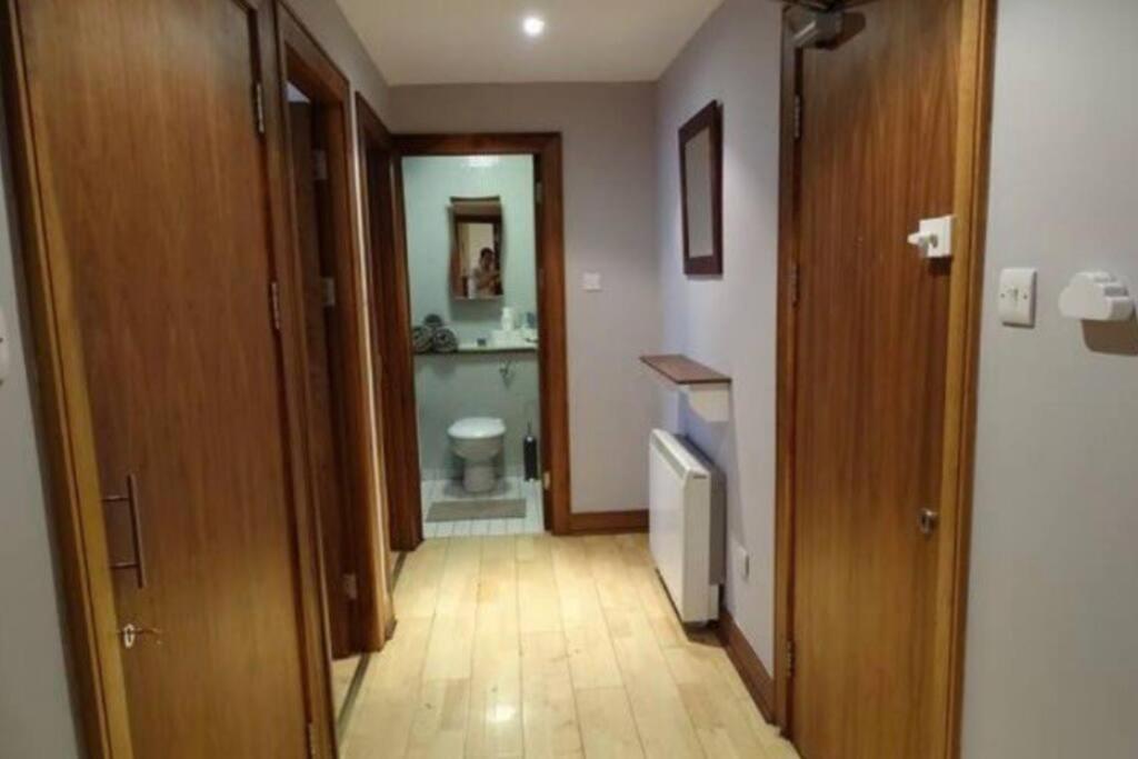 Modern Apt In Heart Of Dublin — Photos 3