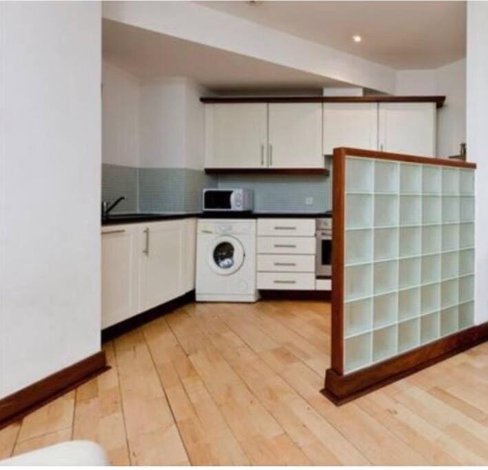 Modern Apt In Heart Of Dublin — Photos 2